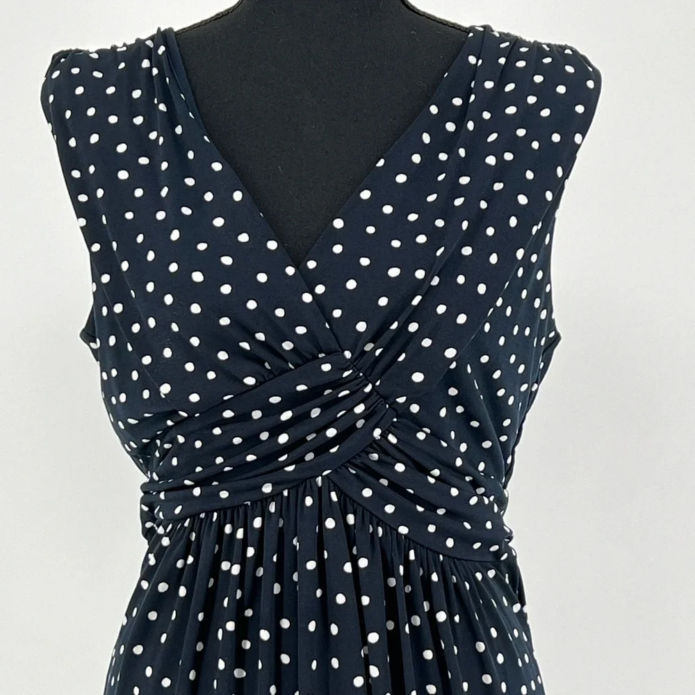 LOFT FACTORY DRESS - Picture 2 of 10